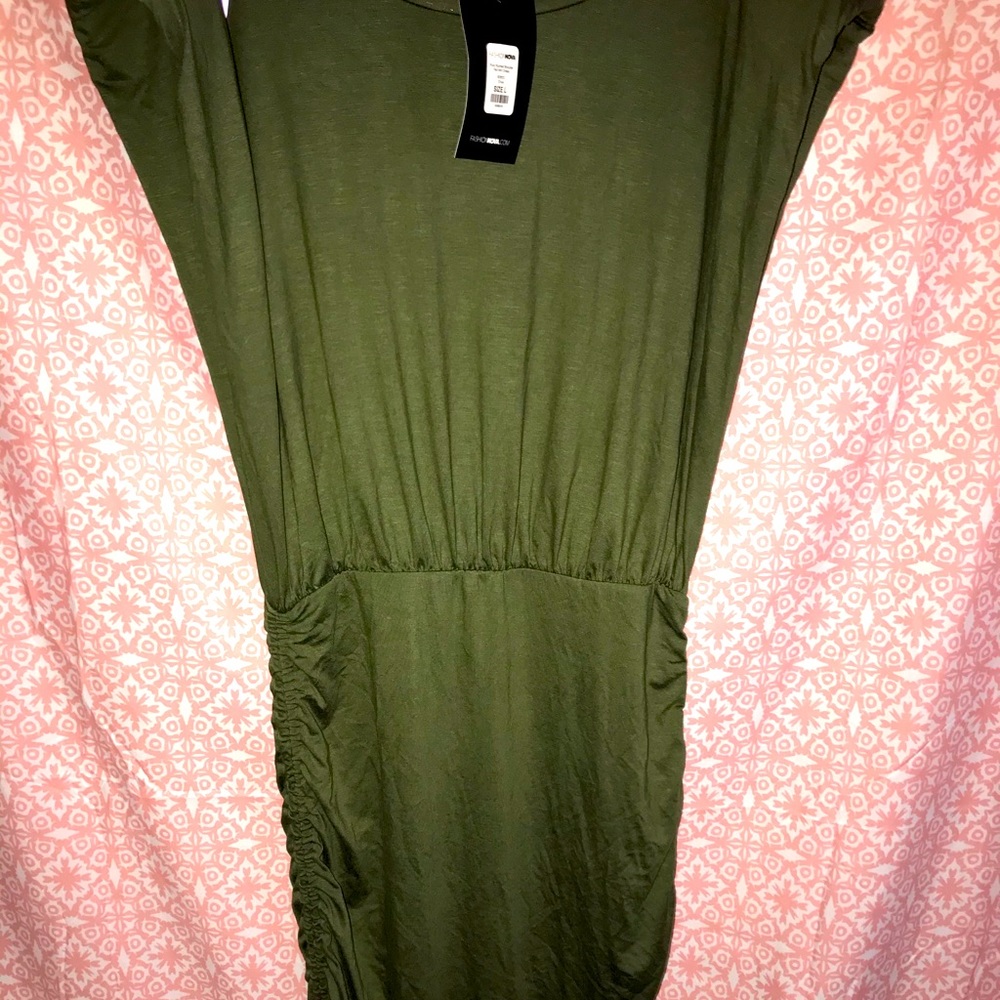 Women’s mini fitted dress